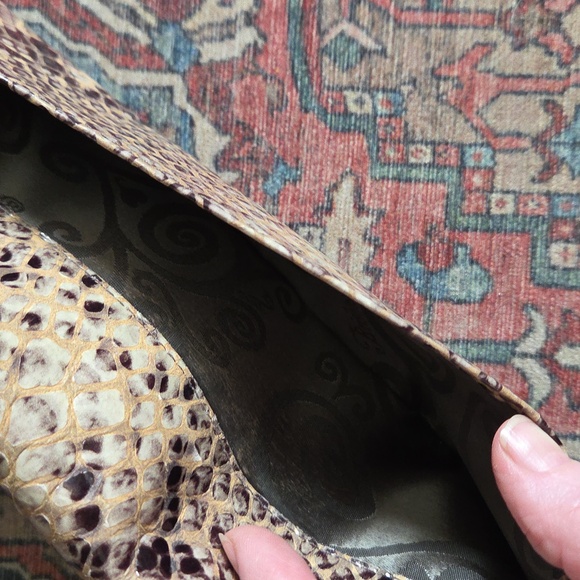 Brighton Tri Fold Snake Skin Leather Wallet - Picture 8 of 10